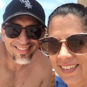 Meet your Posher, Gisel